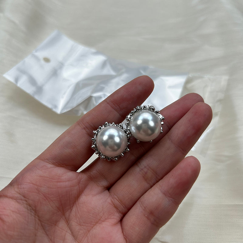 Vivian 21 artificial pearl princess design earrings studs alloy copper