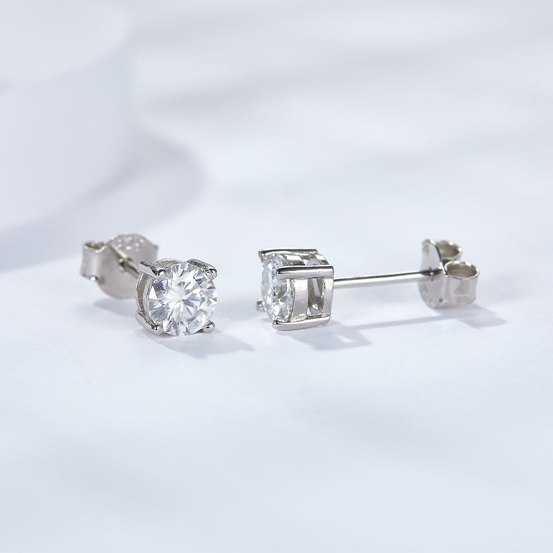 【02LIVE # link 34 - BUY 1 GET 1 free ring】S925 Silver Moissanite Diamond Four claw ear stud Earrings EM4020