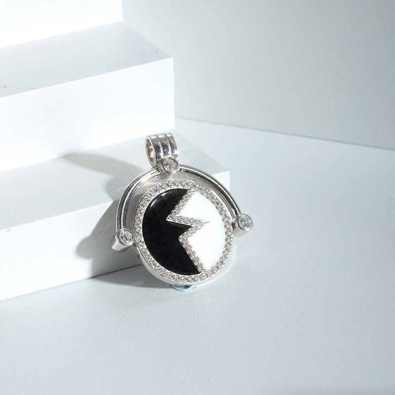 Geometric Spinning Necklace
