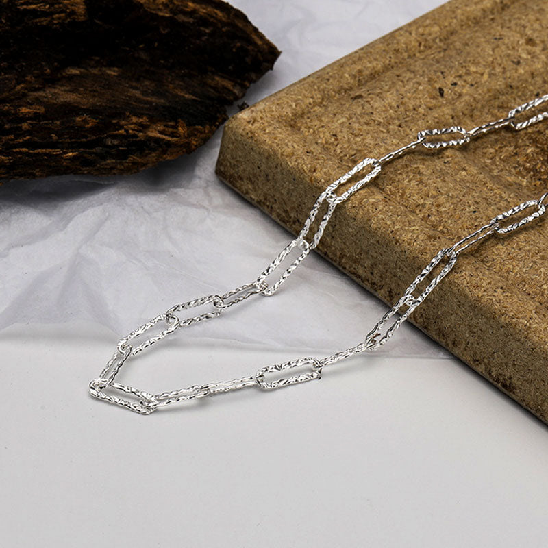 Patterned Choker Necklace