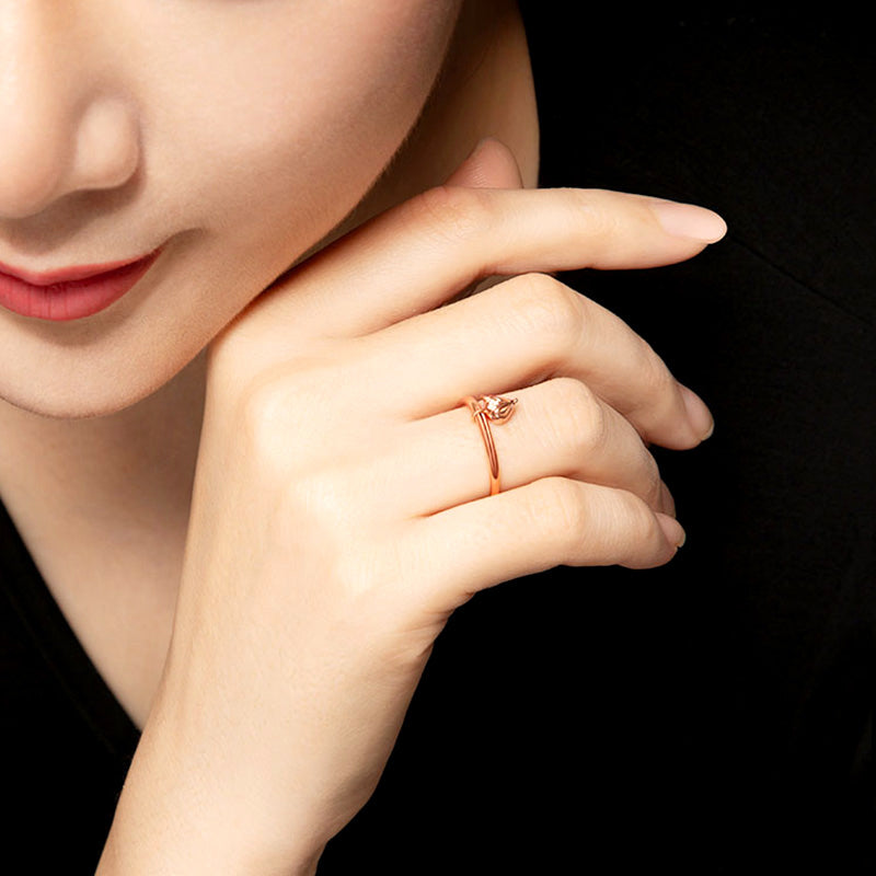 Custom-made 14K gold heart-shaped diamond ring (deposit gold)