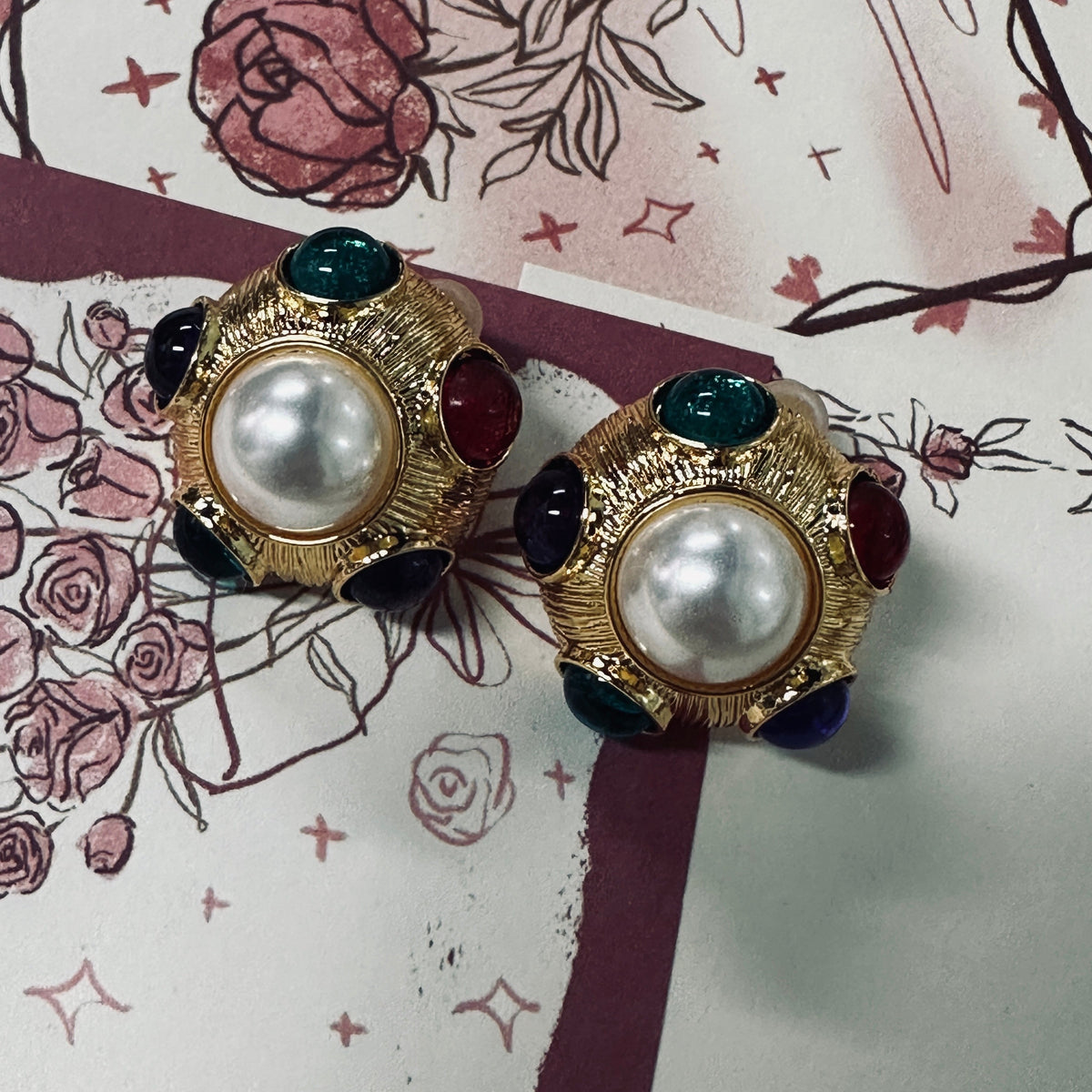Vivian #26 [vintage court style earrings]
