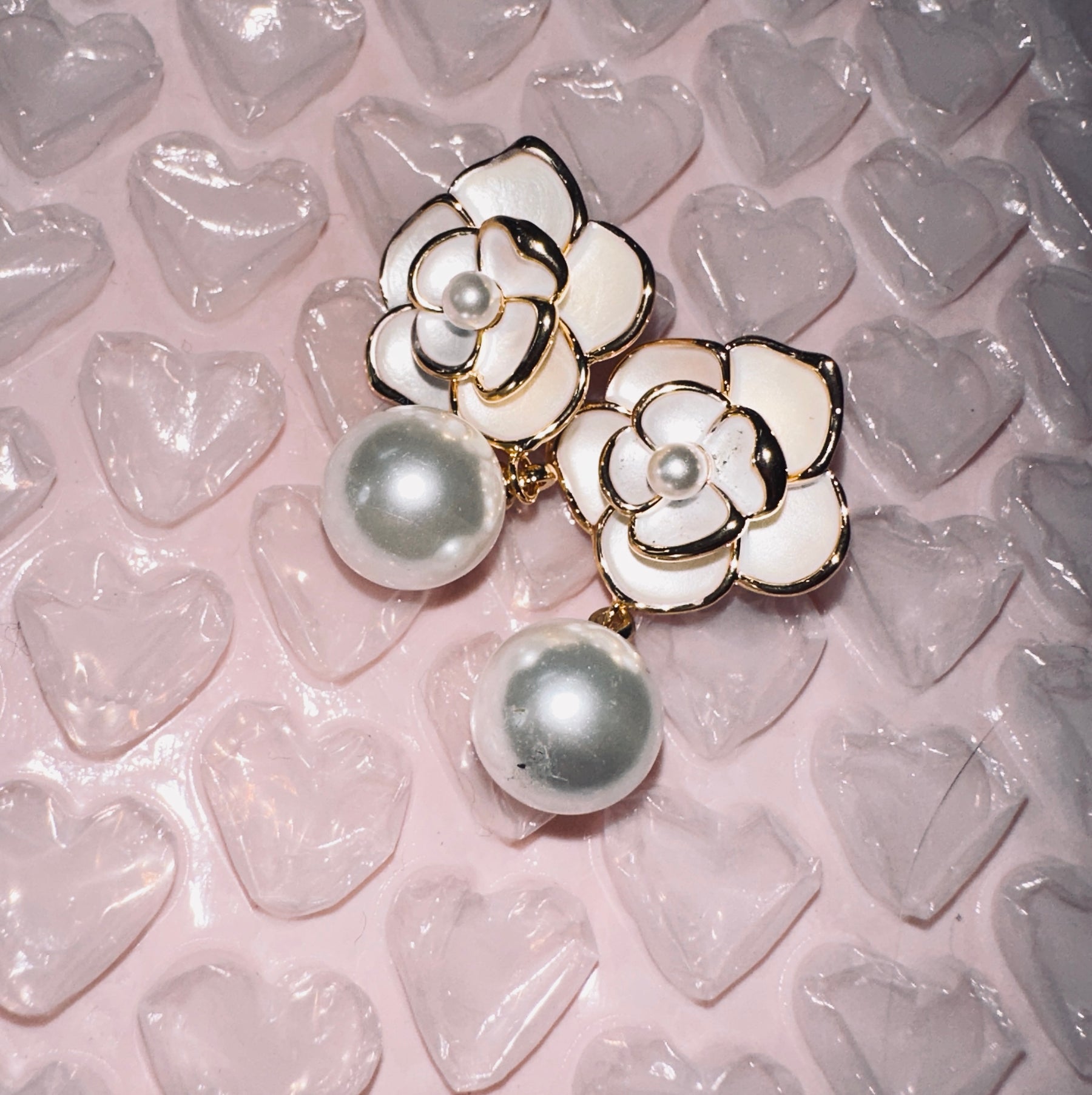 Vivian 44 white rose pearl earrings dangling alloy copper