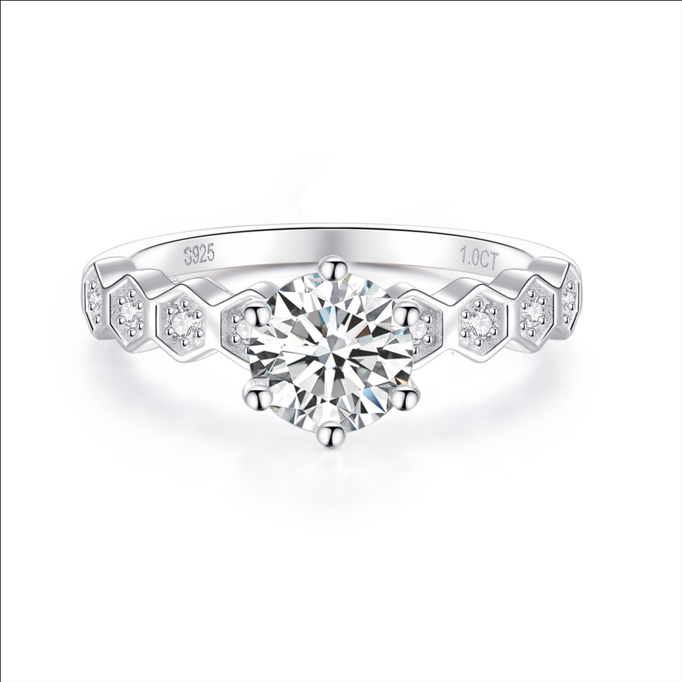 【02LIVE # link 33 - BUY 1 GET 1 free ring 】RM1011 Silver Moissanite Diamond Bee Trough Rings 1/2 Carat