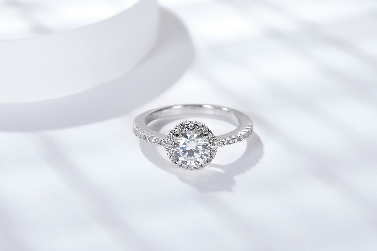 Round S925 Silver Moissanite Diamond Ring