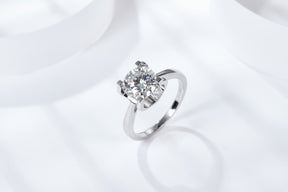 Classic Bull Head S925 Silver Moissanite Diamond Ring