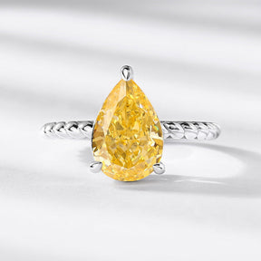 S925 Silver Pear Pigeon Egg Light Yellow Ice Flower Cut High Carbon Diamond Ring
