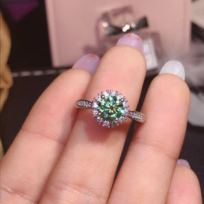 S925 Silver Green Moissanite Ring