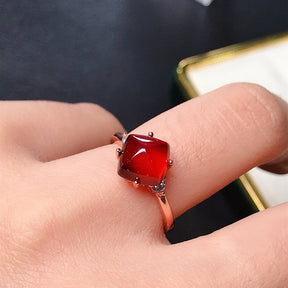 925 Silver Donta Garnet Ring