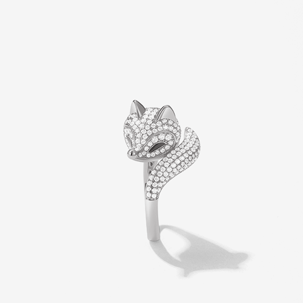 Pavé Arctic Fox Ring